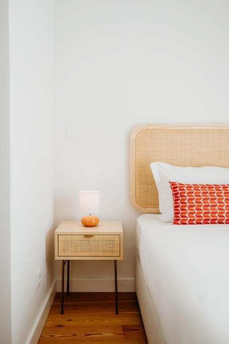 Lisbon Orange House - Beautiful Two-Bedroom Apartment 1D Exterior photo